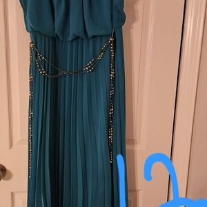 Elegant Teal Pleated Dress with Beaded Chain